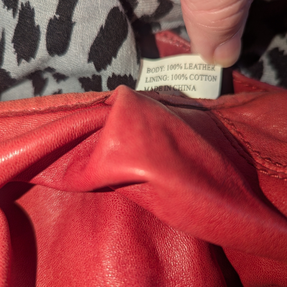 Rare Betsy Johnson Rose Studded Slouchy Hobo Bag In Pinkish Red, Silver Hardware - Picture 7 of 8